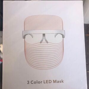 LED Face Mask Brand new in box $45